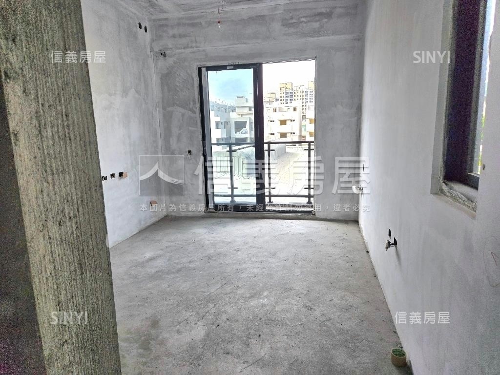 築邑御璽電梯別墅房屋室內格局與周邊環境