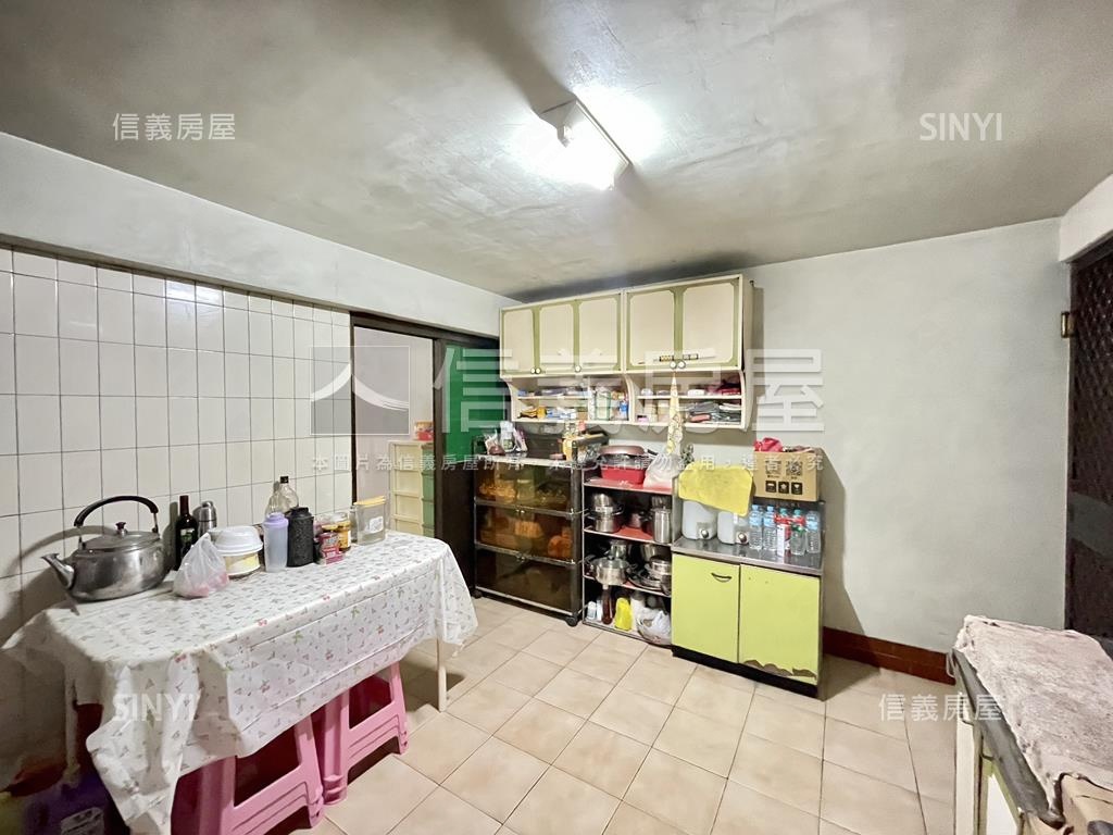 低總價優質活巷透天房屋室內格局與周邊環境