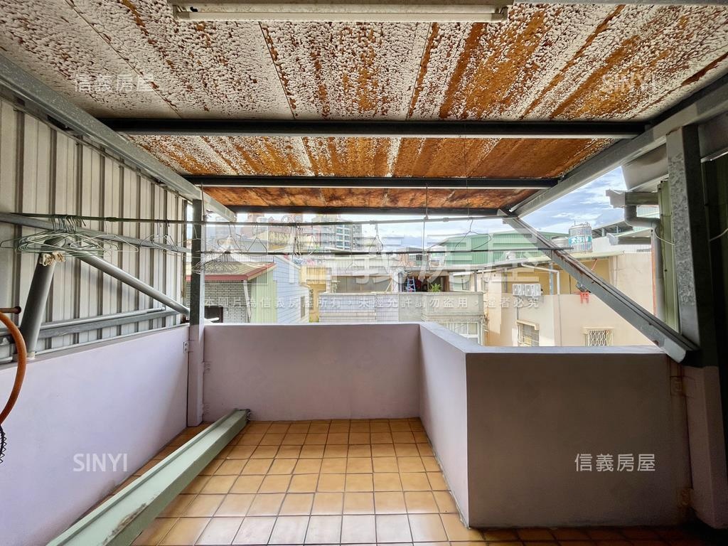 低總價優質活巷透天房屋室內格局與周邊環境
