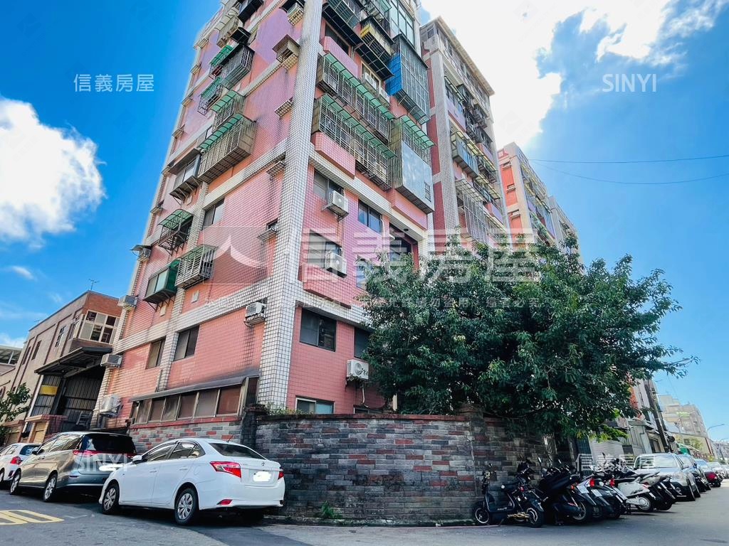 庭院一樓附車位房屋室內格局與周邊環境