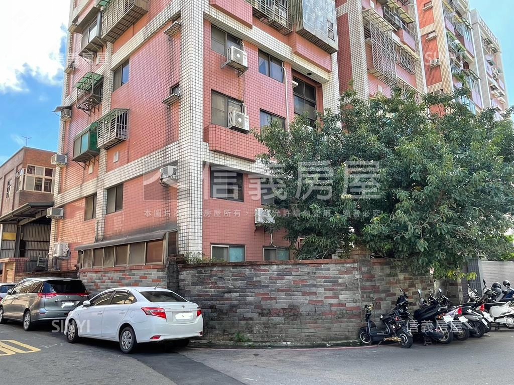 庭院一樓附車位房屋室內格局與周邊環境