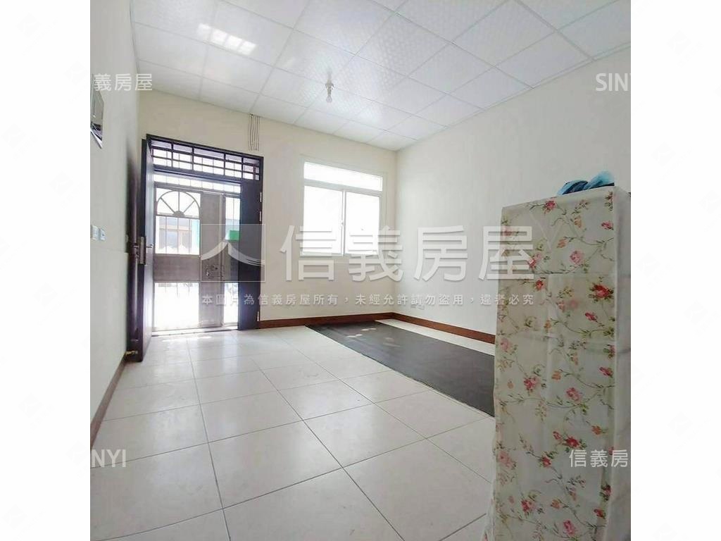 小港收租透天房屋室內格局與周邊環境