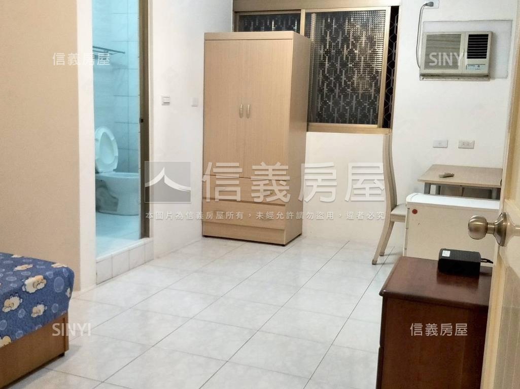 小港收租透天房屋室內格局與周邊環境