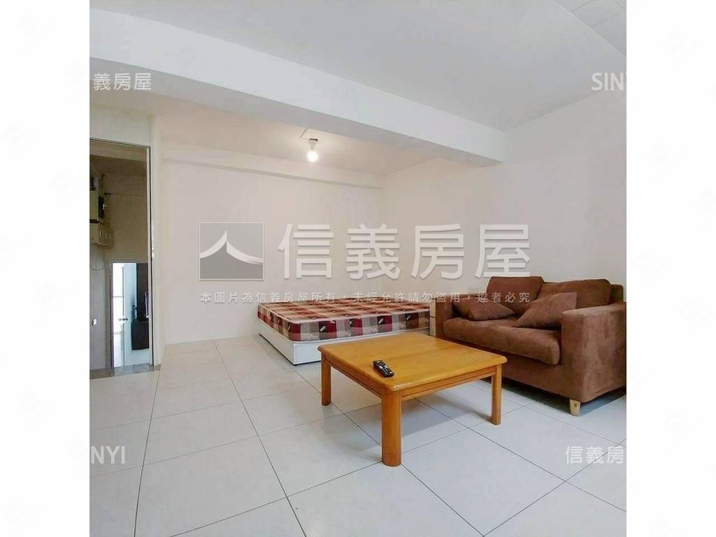 小港收租透天房屋室內格局與周邊環境