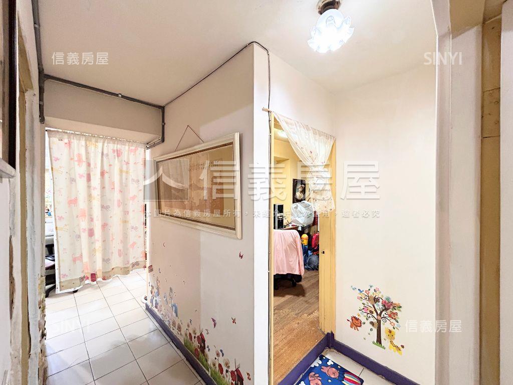 濱湖皇家電梯３房房屋室內格局與周邊環境