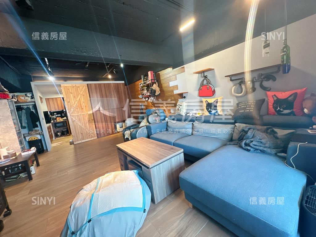 簡約品味邊間面校園２房房屋室內格局與周邊環境