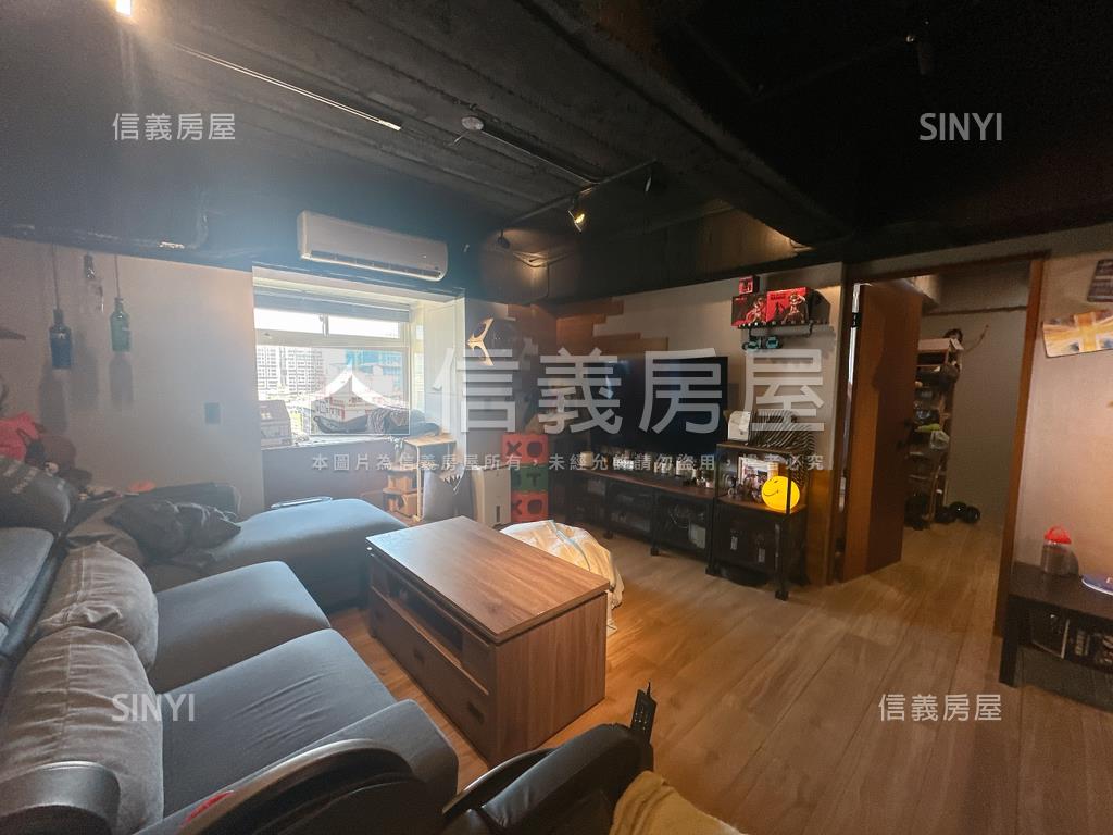 簡約品味邊間面校園２房房屋室內格局與周邊環境