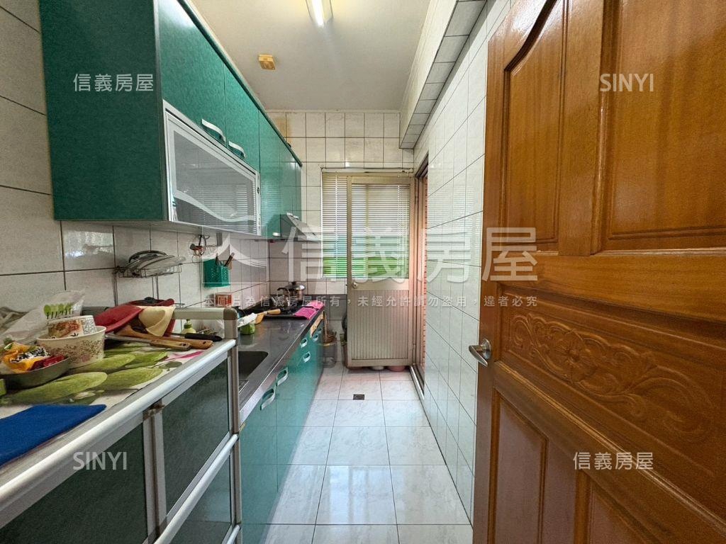 地球村☆低總價三房有車位房屋室內格局與周邊環境