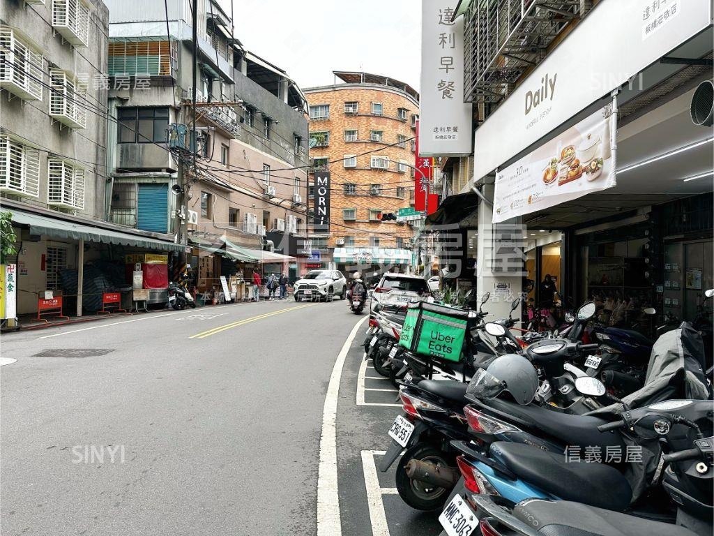 新埔捷運正莊敬美店面房屋室內格局與周邊環境