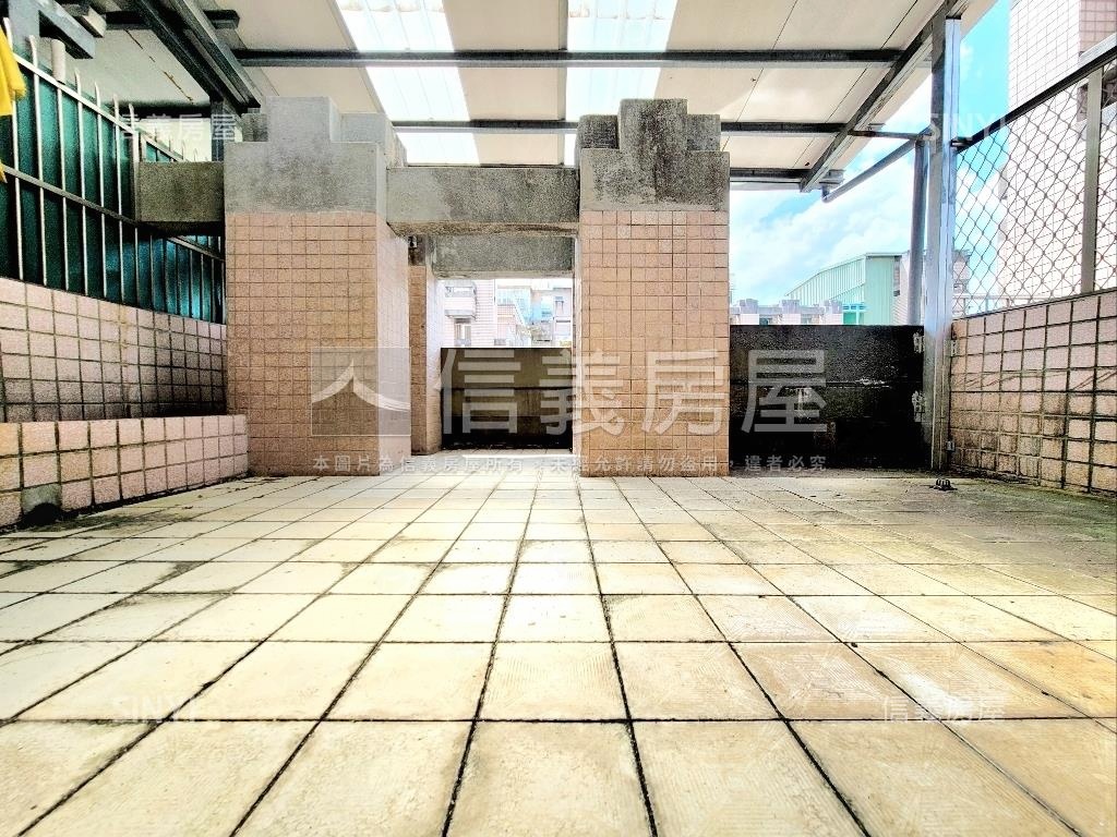 黎明清境樓中樓頂加房屋室內格局與周邊環境
