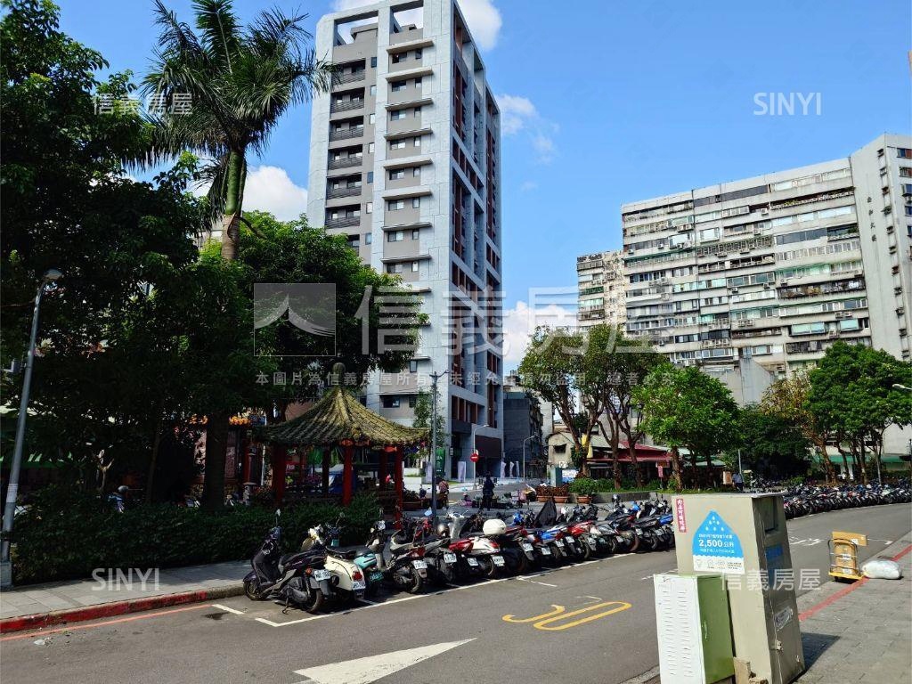 東區稀有釋出金店面★房屋室內格局與周邊環境