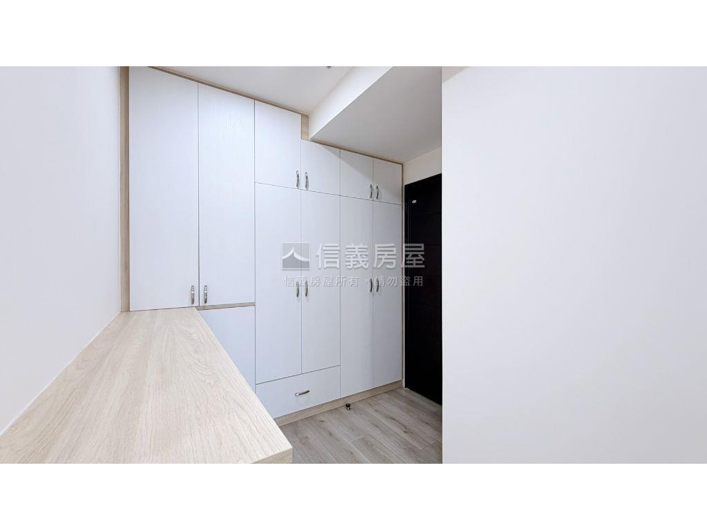 登陽春賞朝南三房平車房屋室內格局與周邊環境