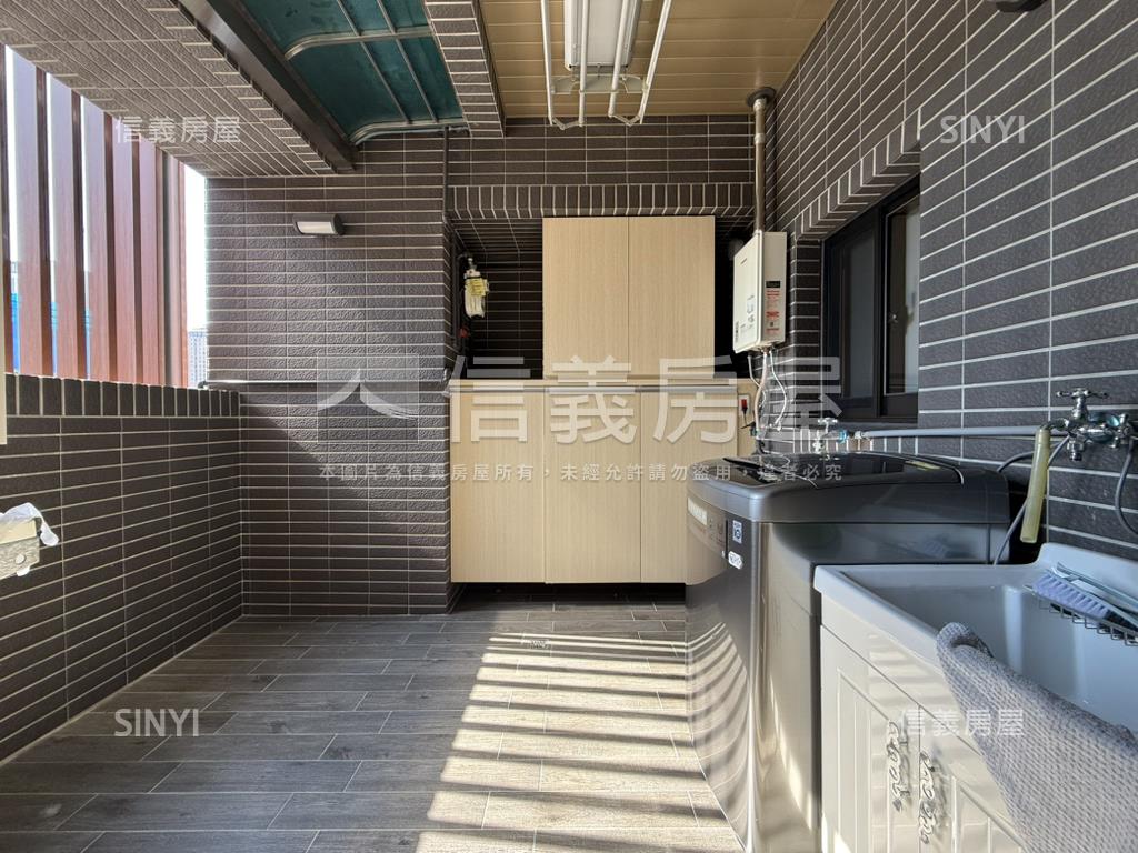 副都心嘉通文森稀有露臺戶房屋室內格局與周邊環境
