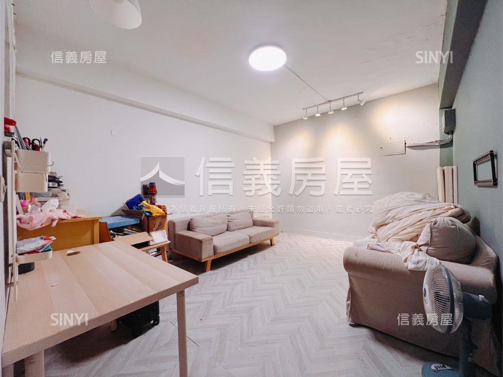 【透天廠房】門口寬敞邊間房屋室內格局與周邊環境