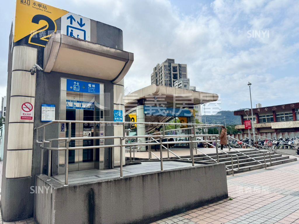 【透天廠房】門口寬敞邊間房屋室內格局與周邊環境