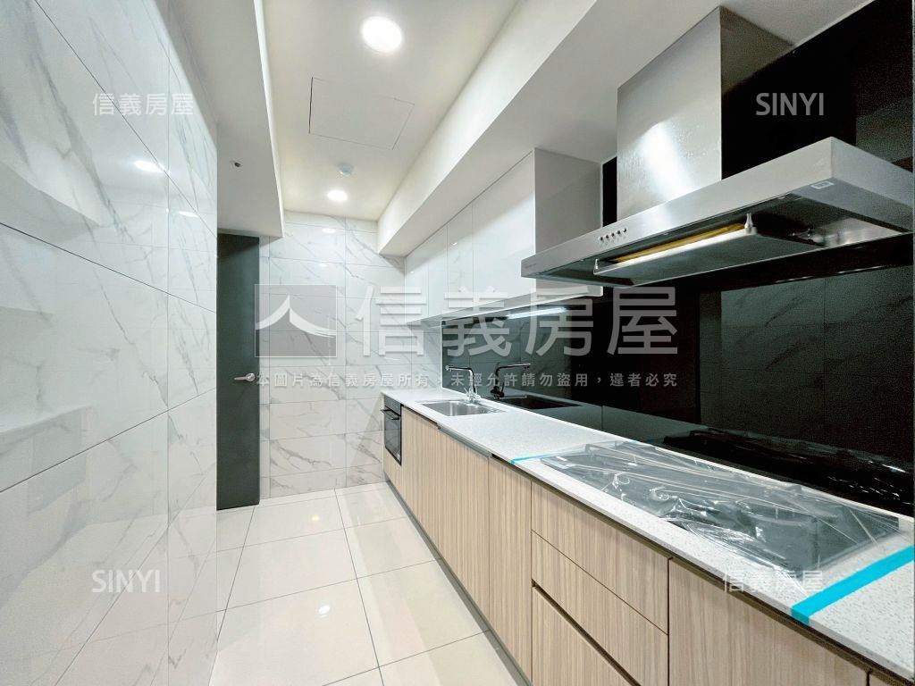 聯悅臻朝南美三房房屋室內格局與周邊環境