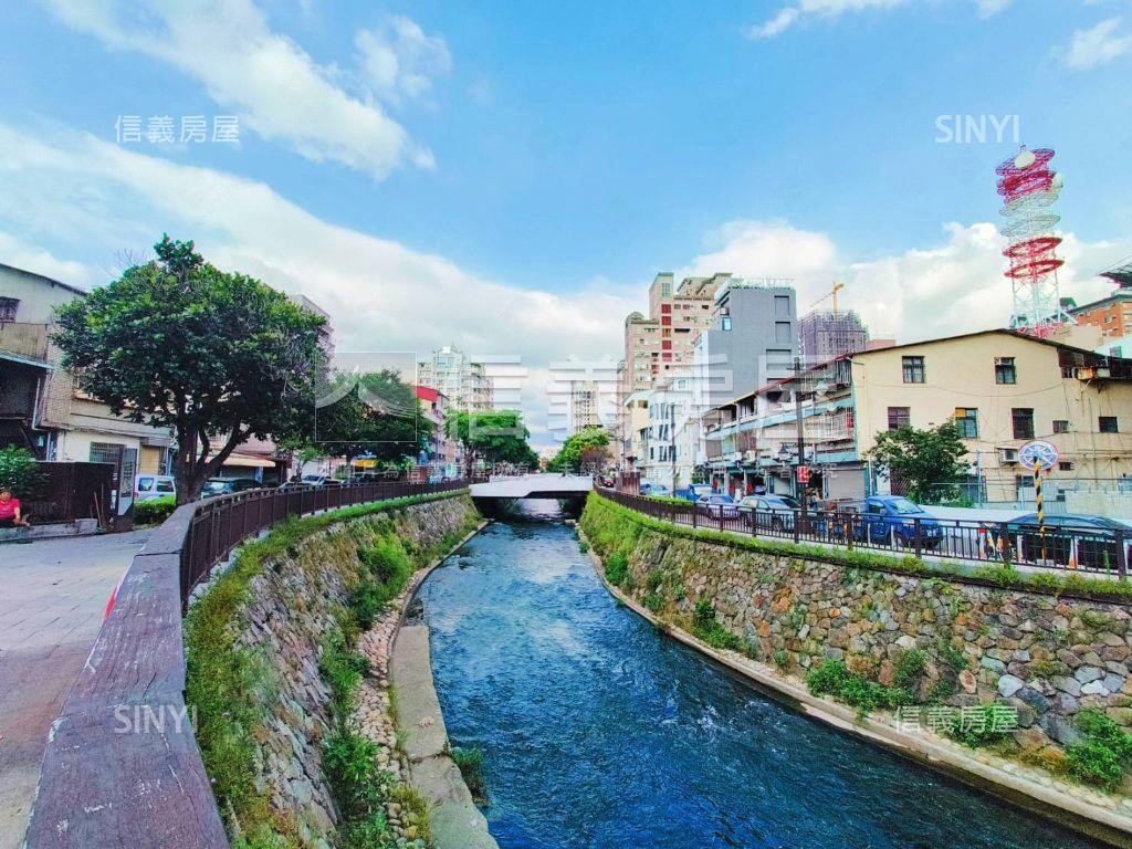 得意的居高樓層視野套房房屋室內格局與周邊環境