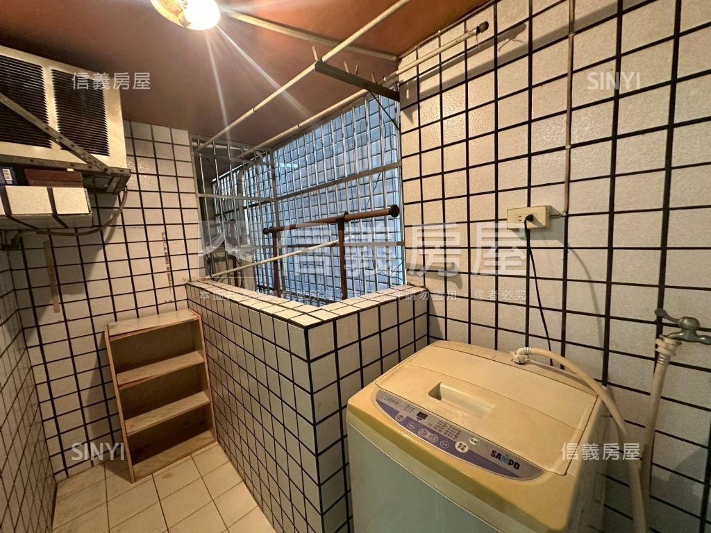 近逢甲商圈低總價收租套房房屋室內格局與周邊環境