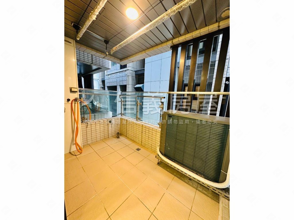 捷運方正陽台小屋房屋室內格局與周邊環境