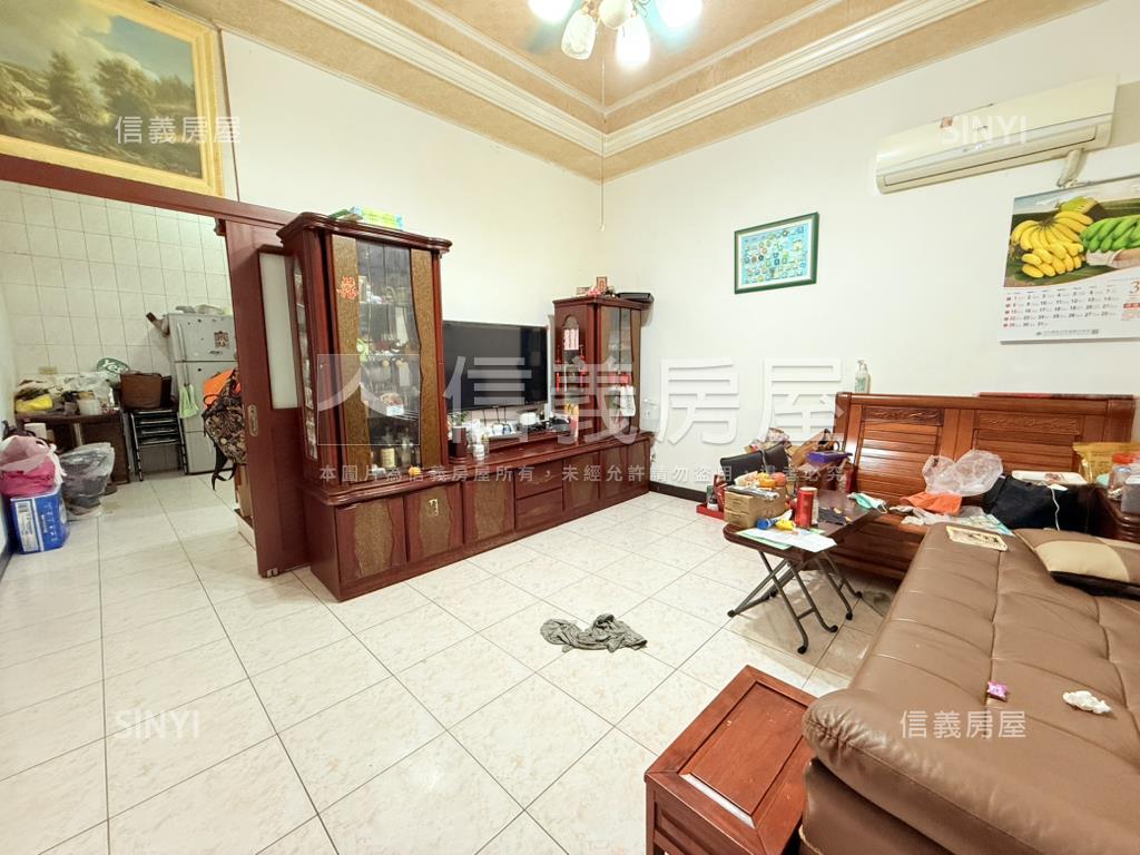 五甲熱線４房平車房屋室內格局與周邊環境