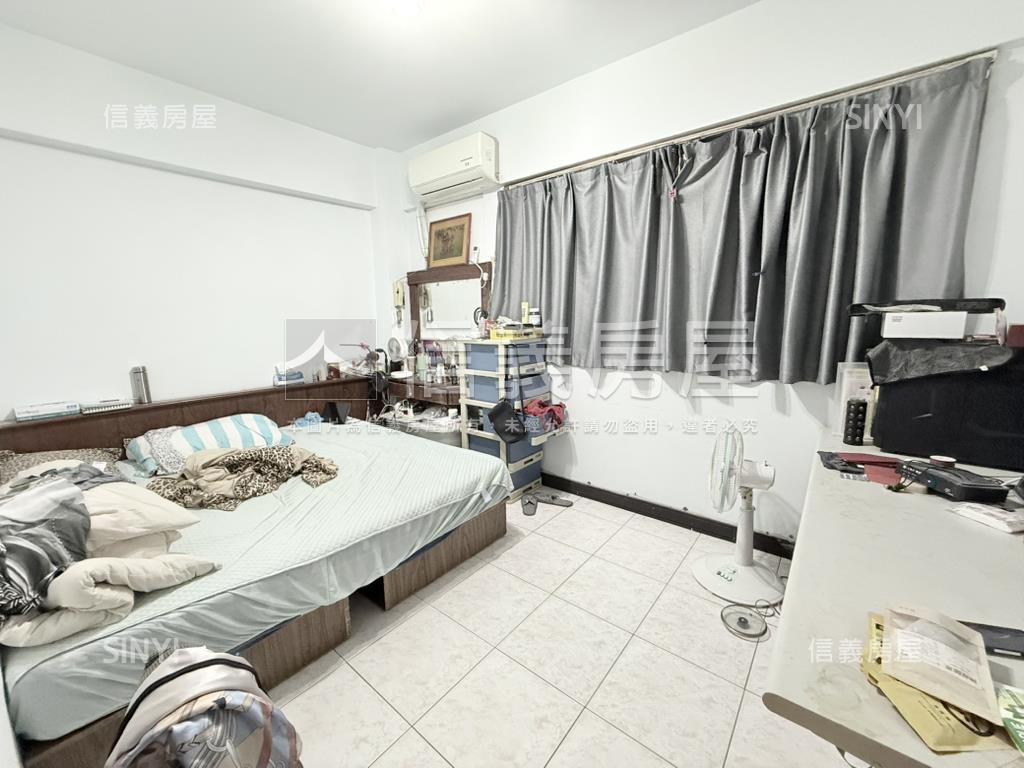 五甲熱線４房平車房屋室內格局與周邊環境