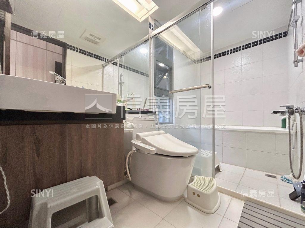 東大ＨＯＬＡ採光三房房屋室內格局與周邊環境