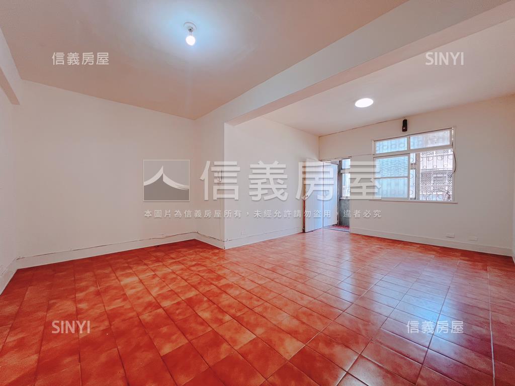 景平捷運旁活巷三樓房屋室內格局與周邊環境