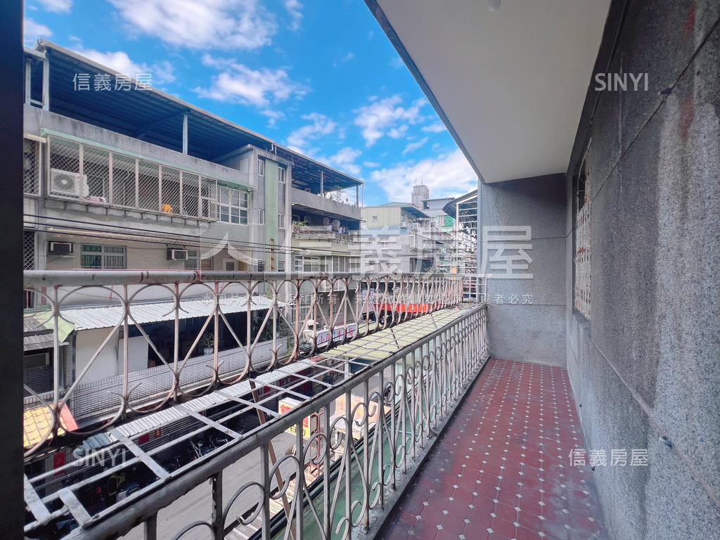景平捷運旁活巷三樓房屋室內格局與周邊環境