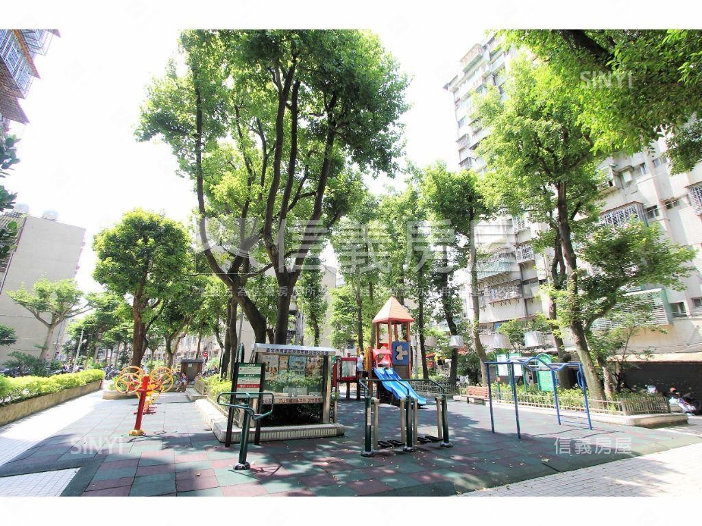 環河南新裝潢無障礙宅房屋室內格局與周邊環境