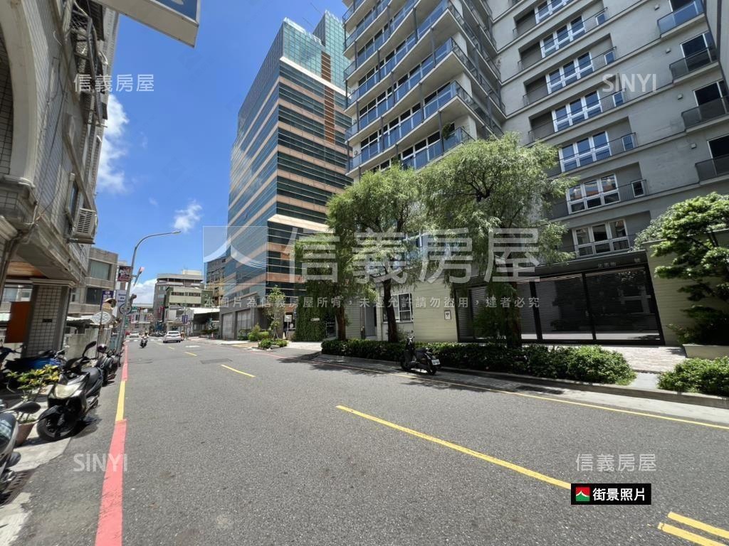 台南火車站前電梯美居房屋室內格局與周邊環境