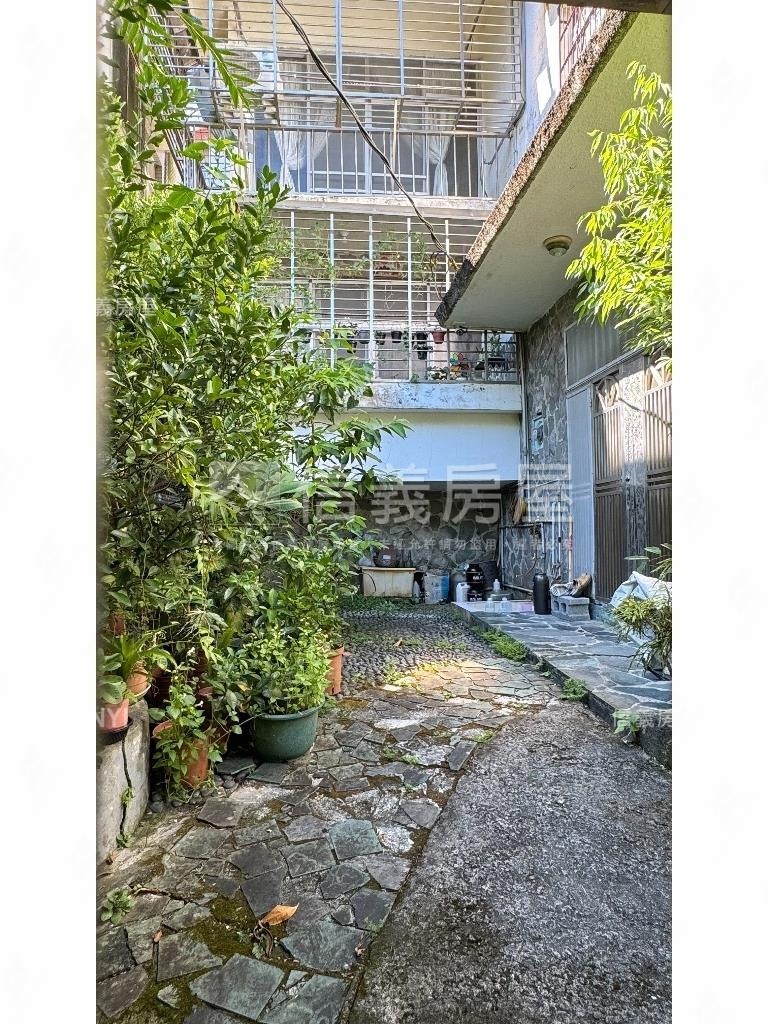 怡園雅士綠意透天房屋室內格局與周邊環境