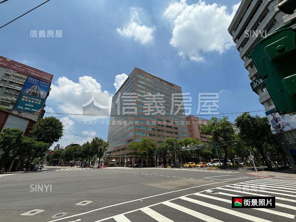 中山。商四。大土持。透天房屋室內格局與周邊環境