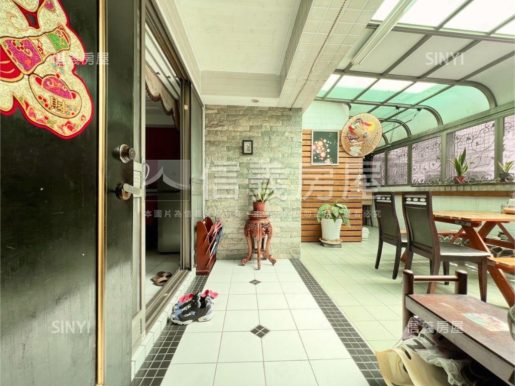 面中庭靜住｜露台四房平車房屋室內格局與周邊環境