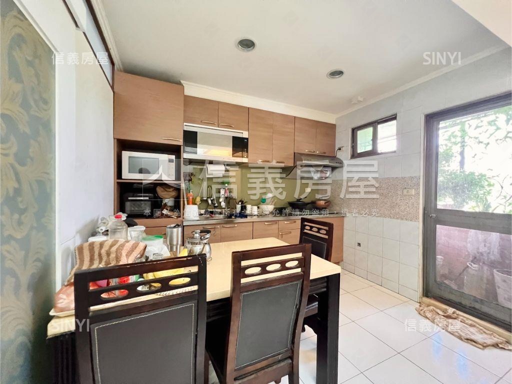 面中庭靜住｜露台四房平車房屋室內格局與周邊環境