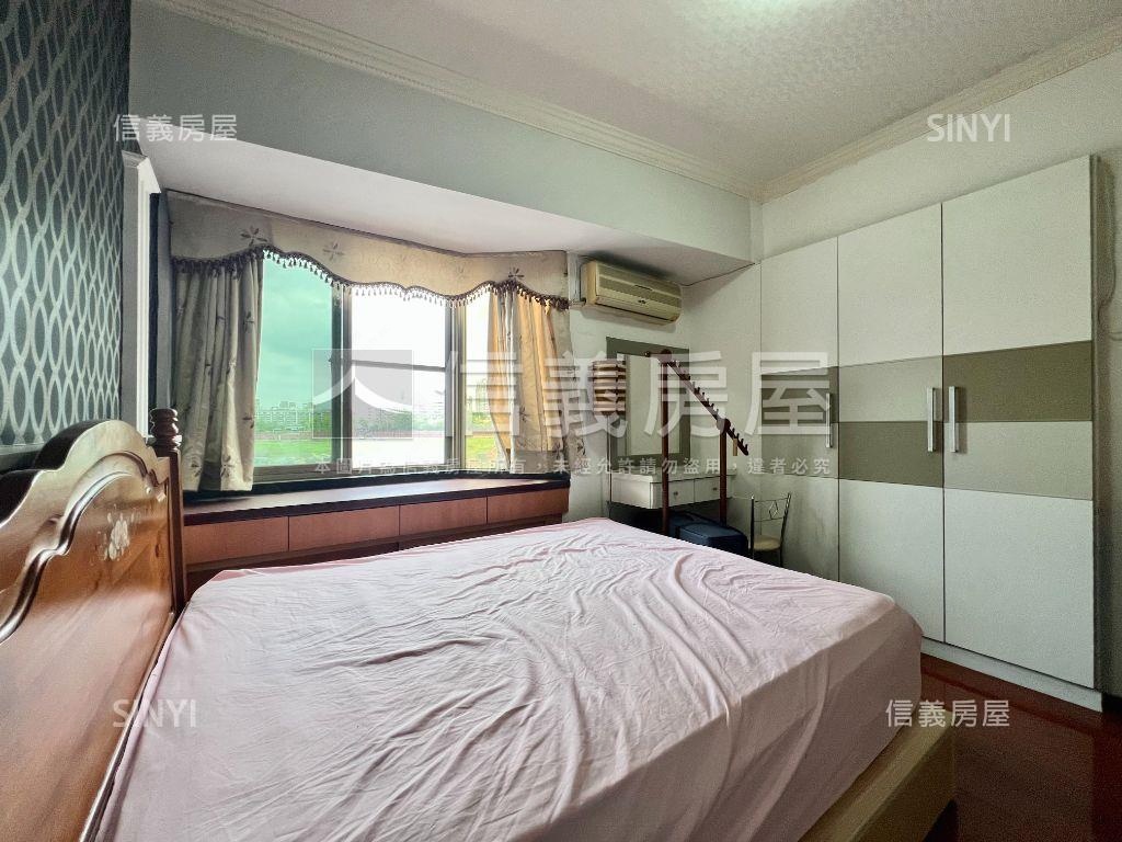 面中庭靜住｜露台四房平車房屋室內格局與周邊環境