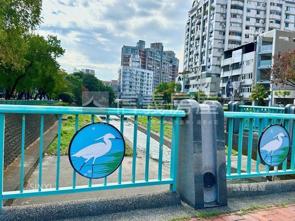 國雄無双房屋室內格局與周邊環境