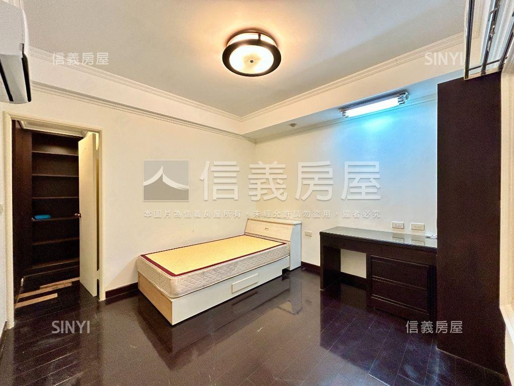 庭院／車位／快樂／大美屋房屋室內格局與周邊環境