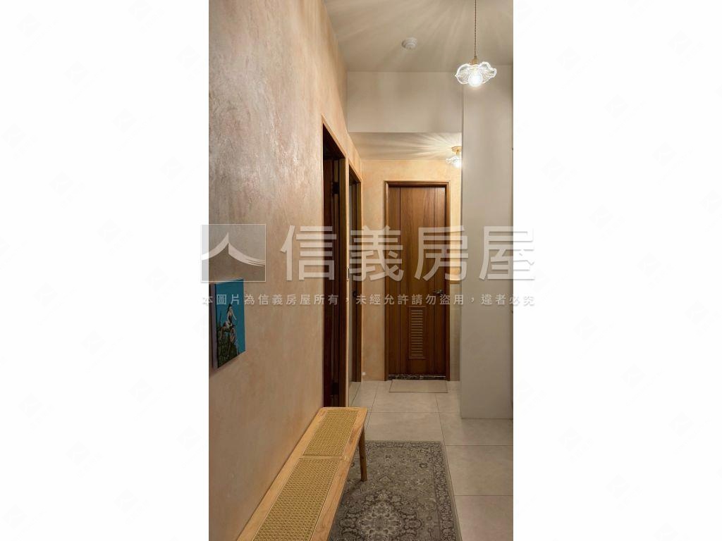 英倫亞灣質感品味美宅房屋室內格局與周邊環境