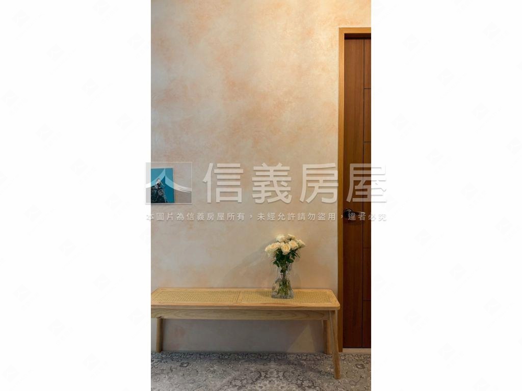 英倫亞灣質感品味美宅房屋室內格局與周邊環境