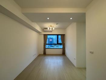 都峰苑２全新裝潢三房