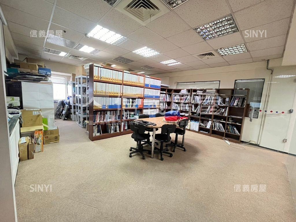 臺灣大道。環宇實業大樓房屋室內格局與周邊環境