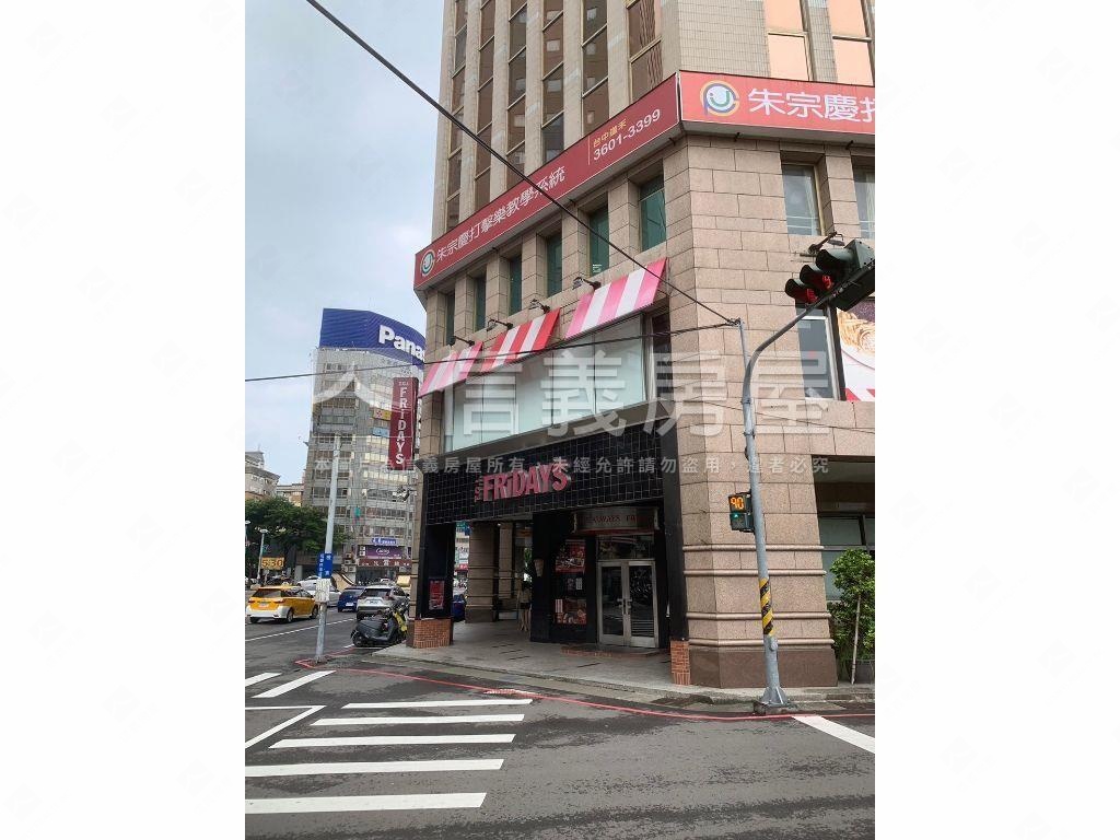 臺灣大道。環宇實業大樓房屋室內格局與周邊環境