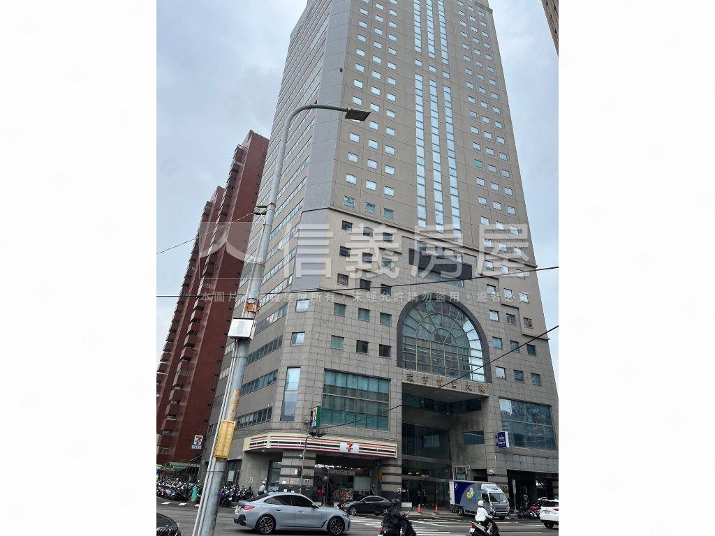 臺灣大道。環宇實業大樓房屋室內格局與周邊環境
