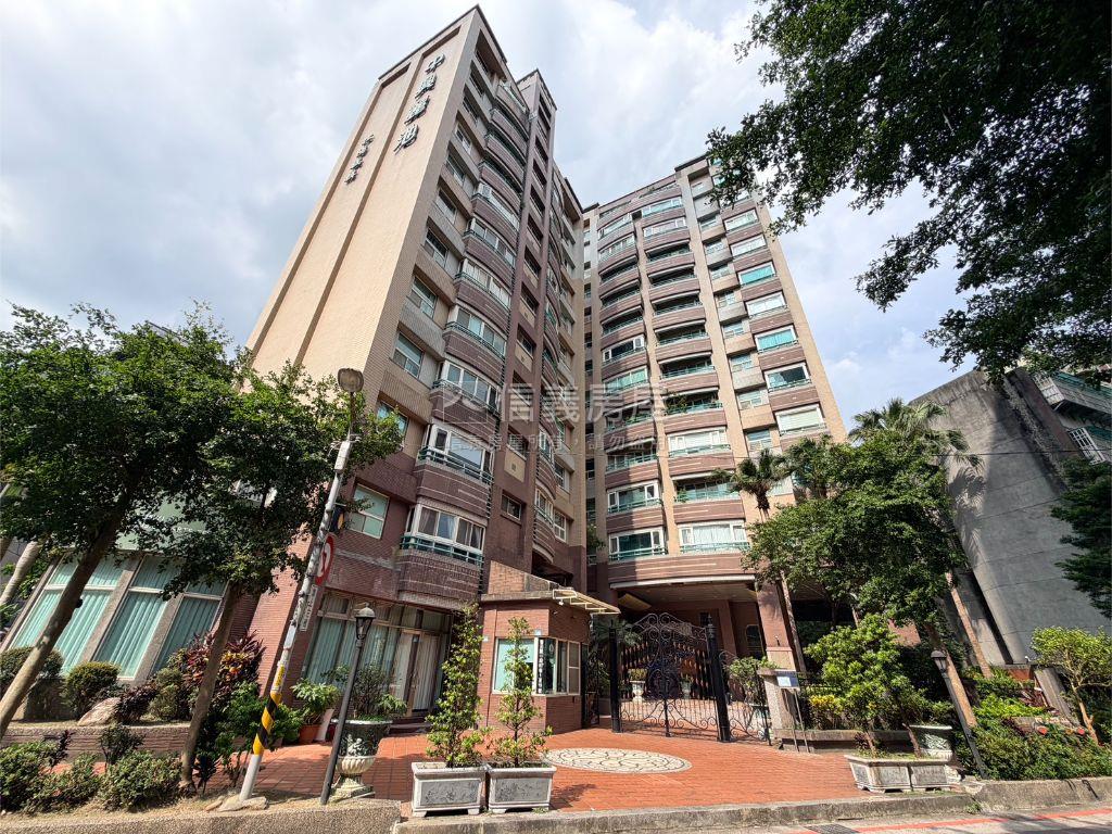 中興麗池極品樓中樓房屋室內格局與周邊環境