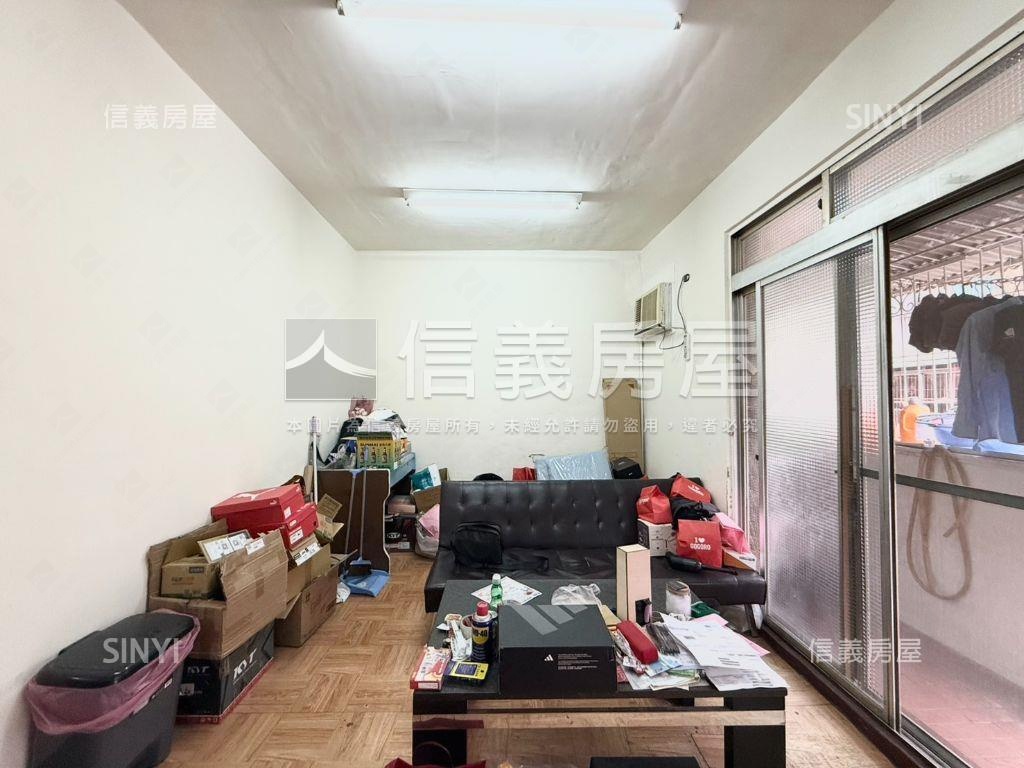 楠梓市區低總價公寓房屋室內格局與周邊環境