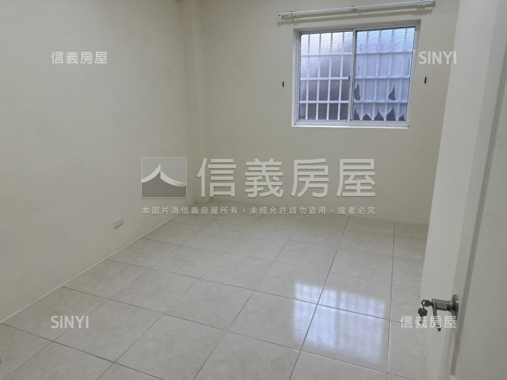 近中科低總價透天房屋室內格局與周邊環境