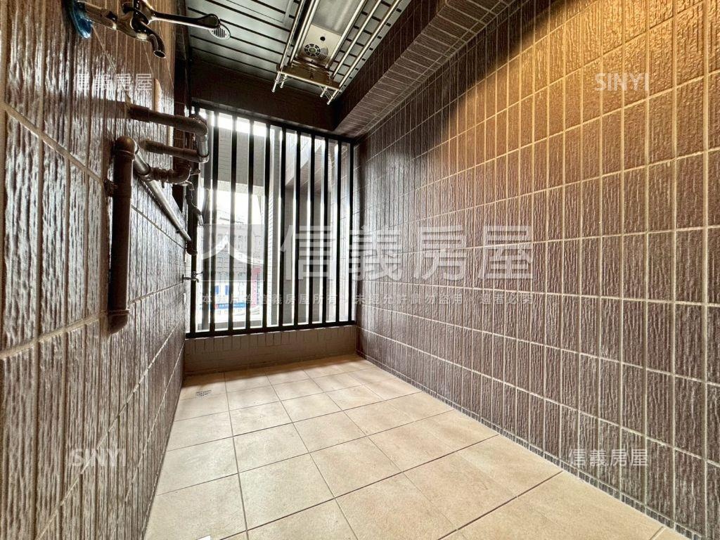 近捷運大通大美兩房雙衛浴房屋室內格局與周邊環境