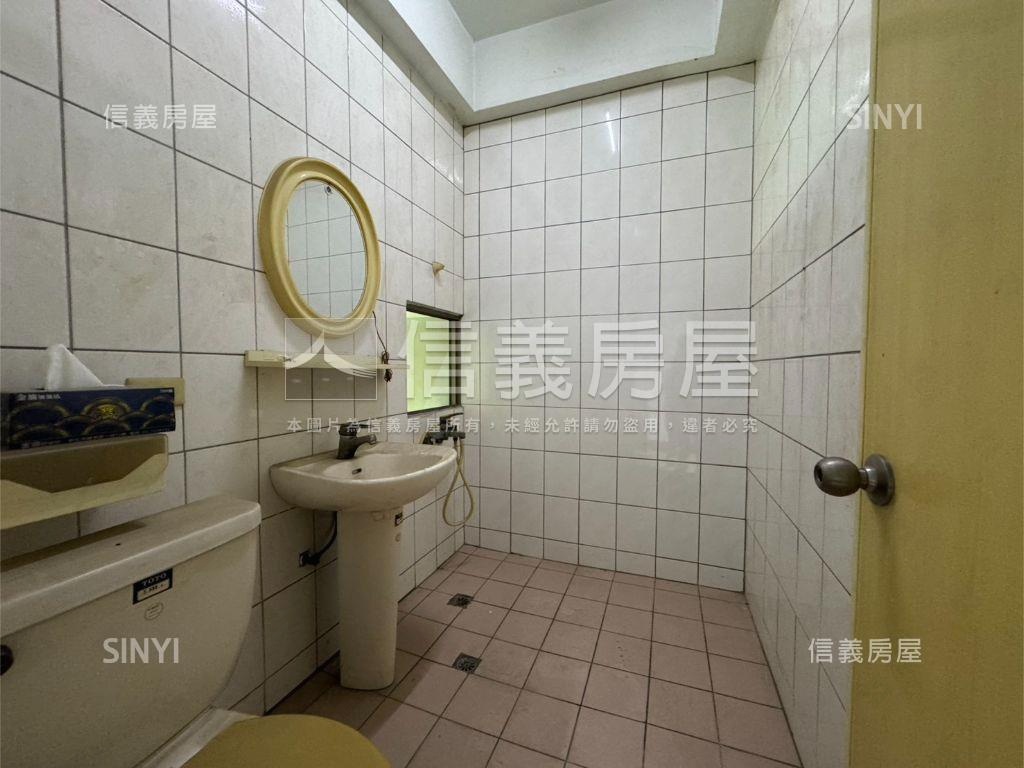 正和美市中心透天房屋室內格局與周邊環境