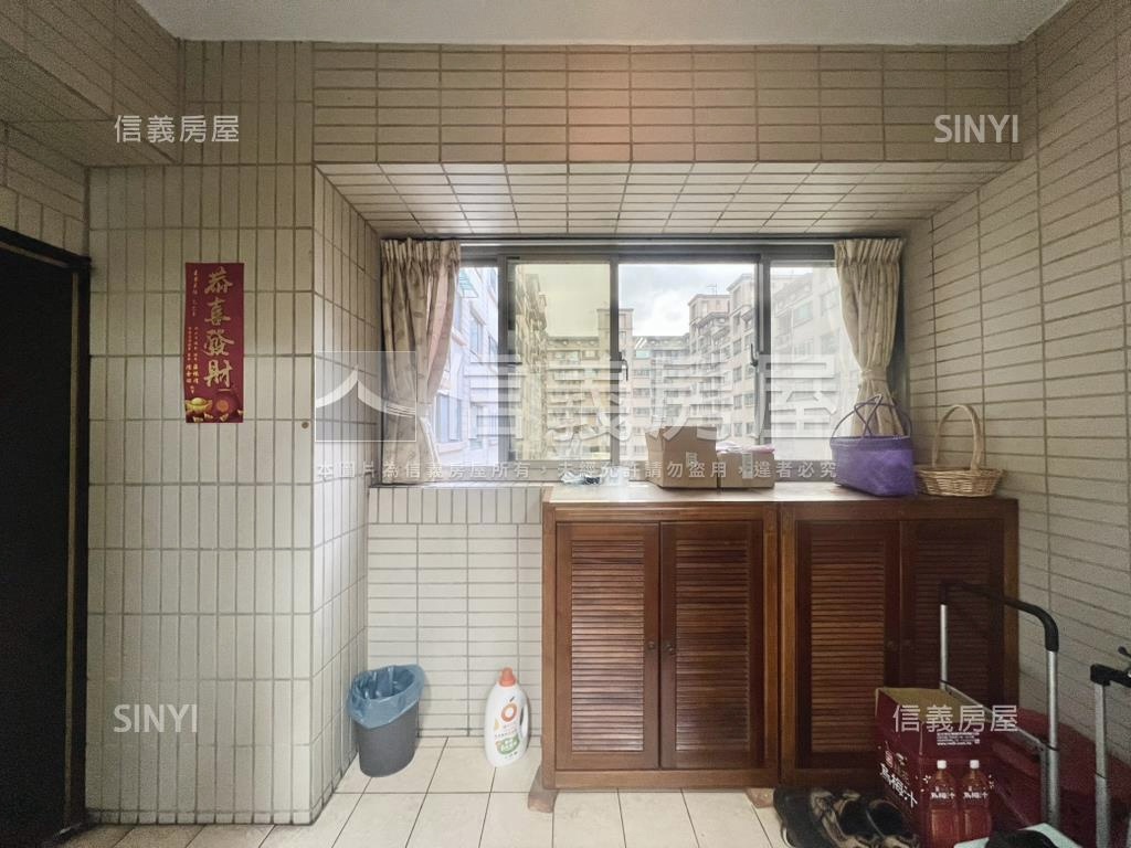 福星高照。輔大金莊房屋室內格局與周邊環境