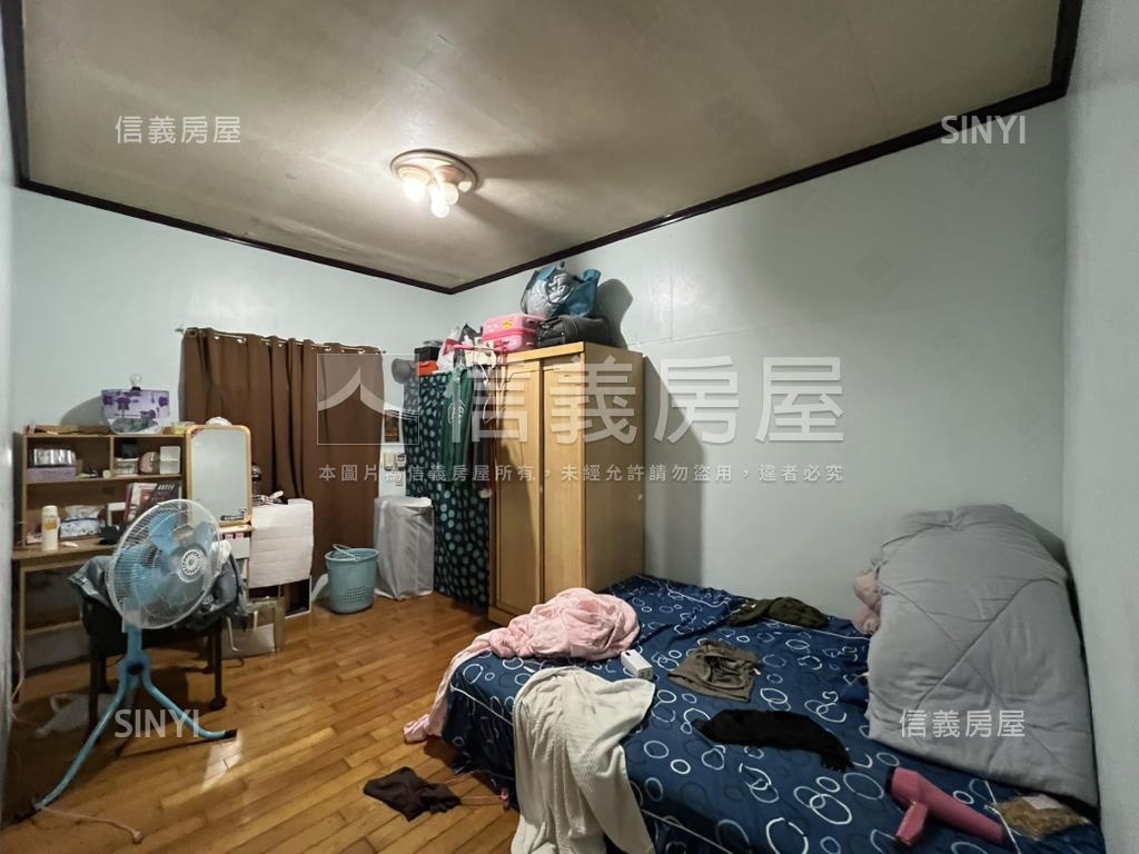 新營交流道面寬廠店房屋室內格局與周邊環境